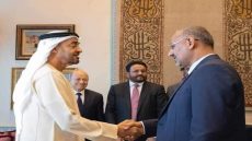 الرئاسي اليمني يعزل الزبيدي بتهمة “الخيانة” والانتقالي يعلن فقدان الاتصال بوفده