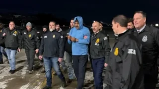 أنا رئيس “مختطف”.. أول تعليق لمادورو أمام المحكمة الأمريكية