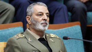 الجيش الإيراني: البلاد تتعرض لأكبر موجة اضطرابات منذ تأسيس الدولة