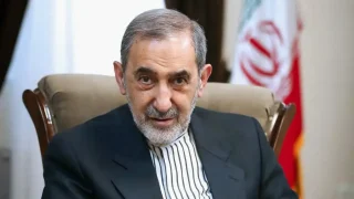 ولايتي: إيران أفشلت المؤامرة وقضت على أعمال الشغب الأخيرة والمواجهة مع إسرائيل وأميركا مستمر