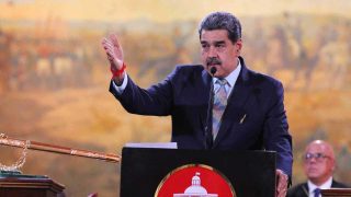 واشنطن: اعتقال مادورو لاستعادة نفطنا المسروق