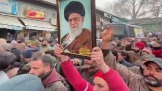 الهند تنتفض لطهران: مسيرات هندية تندد بالضغوط الغربية على إيران