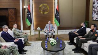 الدبيبة يبحث مع نائب قائد «أفريكوم» تعزيز التعاون العسكري والأمني