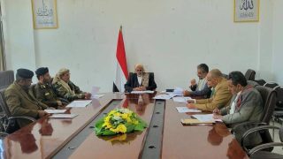 الحكومة اليمنية تعيد هيكلة الأجهزة الأمنية في عدن وسط دعم أميركي لتعزيز الاستقرار