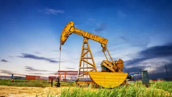 النفط يتراجع بخطوات حذرة قبيل محادثات واشنطن وطهران