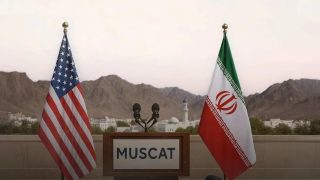 وزير الخارجية العُماني: الضربات على إيران قوّضت فرص الاتفاق النووي