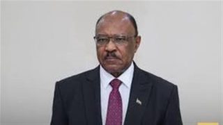 وزير الخارجية السوداني ونظيره الجزائري يبحثان تطورات أزمة السودان
