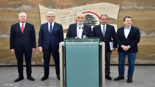 القوات اللبنانية تدفع بوجوه جديدة: أربعة نواب يعلنون عدم الترشح واللائحة مرشحة للتوسّع