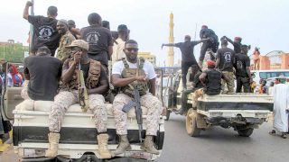 السودان يطالب المجتمع الدولي بوقف دعم الأطراف المسلحة ويؤكد ضرورة إنهاء الحرب