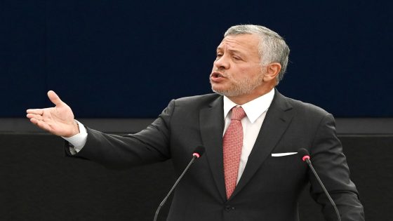 الملك عبدﷲ الثاني: السياسات الإسرائيلية في الضفة تنذر بتفجير الأوضاع