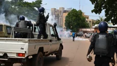 هجوم مسلح يودي بحياة 30 شرطياً في بوركينا فاسو