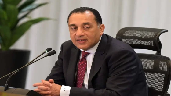 مصر توسّع استثناءات «الإغلاق المبكر» لحماية القطاع السياحي وتقليل تداعيات أزمة الطاقة