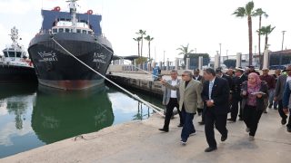 رئيس هيئة قناة السويس يتفقد مارينا المرشدين بالإسماعيلية ويؤكد رفع الجاهزية لضمان انتظام الملاحة