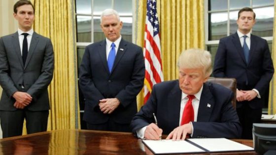 ترامب يزيح الستار عن السبب الحقيقي لحرب إيران: السيطرة على نفط طهران خيار أمريكي