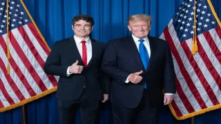 استقالة المسؤول الأمريكي “جو كينت” احتجاجا على الحرب تثير انقساماً في إدارة ترامب