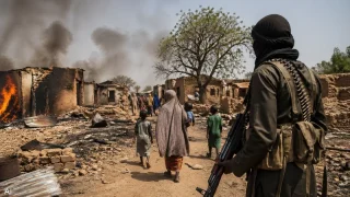 مقتل 29 شخصاً في هجوم مسلح بولاية أداماوا شمال شرق نيجيريا وتصاعد عمليات الخطف
