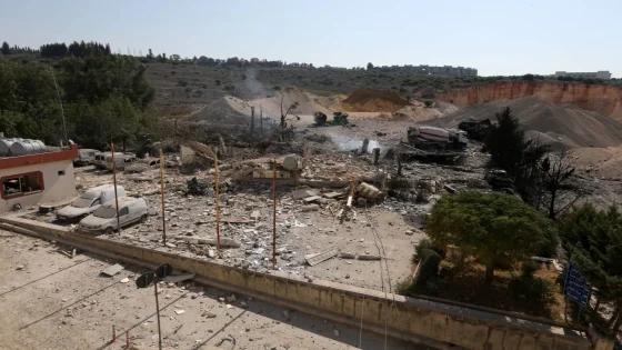 لبنان يلجأ لواشنطن لإنقاذ معبر المصنع من قصف إسرائيلي محتمل