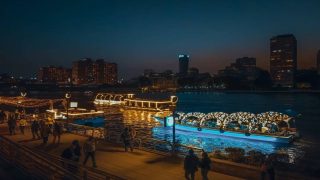 مصر تتراجع عن قرار الإغلاق المبكر للمحال.. عودة الحياة الليلية بعد شهر من الجدل