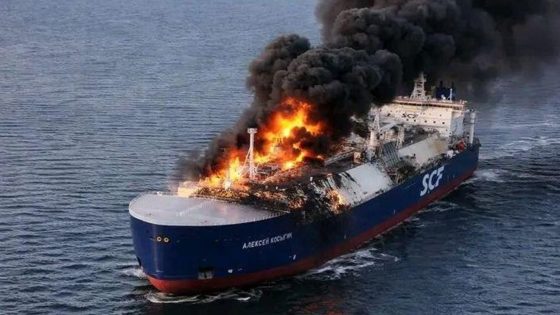 ناقلة غاز روسية «أركتيك ميتا غاز» تخرج عن السيطرة شمال بنغازي وتحذيرات من مخاطر بيئية