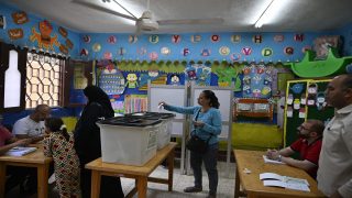 هدوء نسبي في الجولة الثانية من الانتخابات بإفريقيا الوسطى وسط مخالفات محدودة وضعف الإقبال