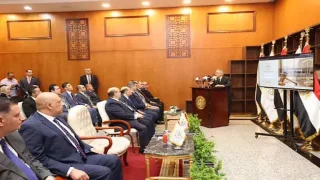 مصر تفرض عقوبات على الممتنعين عن سداد النفقة: منع من السفر وتعليق الخدمات الحكومية