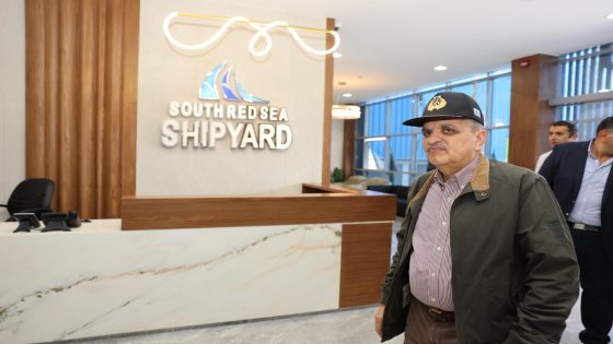 قناة السويس تعزز توطين صناعة الوحدات البحرية وتطور أسطولها البحري بمشروعات استراتيجية جديدة