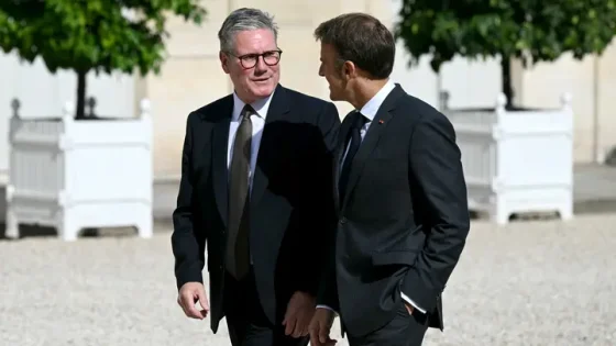 أوروبا تتحرك عسكرياً لتأمين مضيق هرمز وإيران تلوّح باستمرار إغلاقه