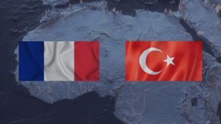 تركيا وفرنسا تبحثان وقف إطلاق النار في المنطقة وسط تحركات دولية لخفض التصعيد