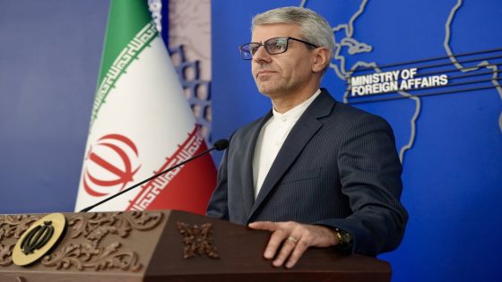 طهران تشكك في جدية واشنطن وتعلن عن مبادرة من 10 بنود لباكستان