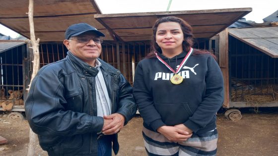 أوسة الحلو تغرد عكس الاتجاه في عالم ترويض الأسود