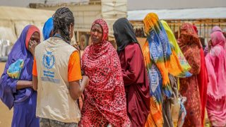 “لماذا لا يغضب العالم؟”.. منسقة أممية تحذر من أن السودان عالق في أزمة مهملة ومتفاقمة