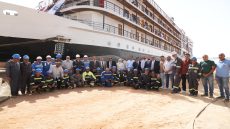 إنزال ناجح للفندق العائم “قصر إبريم” ببحيرة ناصر يعزز توسع الصناعات البحرية والسياحة النهرية في أسوان