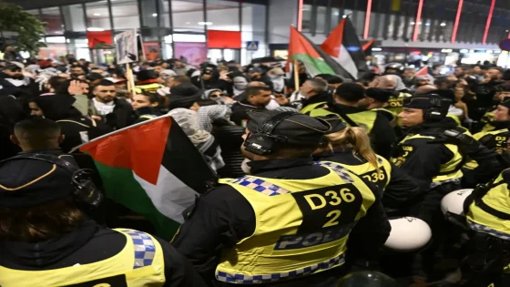 احتجاجات في فيينا ضد مشاركة إسرائيل مع انطلاق النسخة الـ70 من “يوروفيجن”