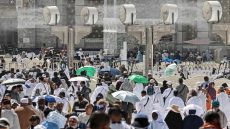 بمشاركة أكثر من 1.5 مليون حاج من الخارج.. توافد ضيوف الرحمن إلى صعيد عرفات لأداء ركن الحج الأعظم
