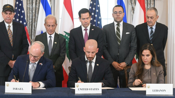 سنتكوم تدخل على خط تنفيذ اتفاق لبنان وإسرائيل.. والملحق الأمني يثير الجدل وسط تصاعد المواجهات جنوباً