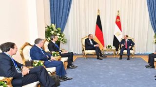 السيسي وميرتس يبحثان تعزيز الشراكة الاستراتيجية والتعاون في الطاقة النظيفة والهجرة النظامية