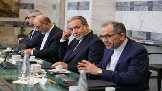 إيران تراجع مقترحًا أمريكيًا لوقف الحرب.. رغم توقف الاتصالات بين الجانبين