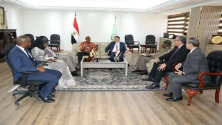 مصر وأوغندا تتفقان على التوسع في مشروعات زراعية وحيوانية مشتركة لتعزيز الأمن الغذائي
