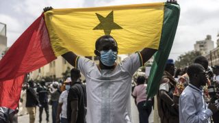 الدستوري السنغالي يُسقط تعديلات تقلص صلاحيات الرئيس وتعزز سلطة البرلمان