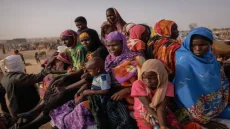 السودان يجدد تعاونه مع الجنائية الدولية ويدعو للإسراع بإصدار أوامر قبض في جرائم دارفور