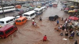 مصرع 12 شخصًا في فيضانات غانا.. والحكومة ترصد 27 مليون دولار للإغاثة