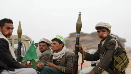 تصاعد تهديدات الحوثيين للملاحة يفاقم مخاوف اليمنيين من موجة غلاء جديدة