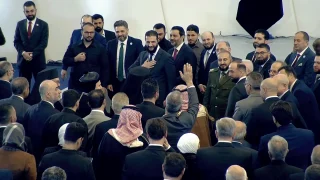 دمشق تؤجل المجلس التشريعي الانتقالي إلى أجل غير مسمى وسط مقاطعة مناطقية