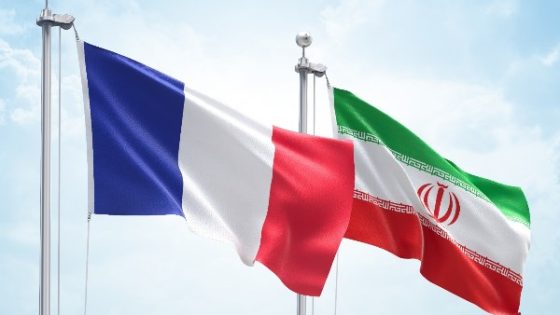 فرنسا تستدعي القائم بالأعمال الإيراني بعد احتجاز موظفين بسفارتها في طهران