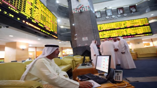 جمود المفاوضات الأمريكية الإيرانية يهبط بأسهم الخليج وسط إرجاء المحادثات