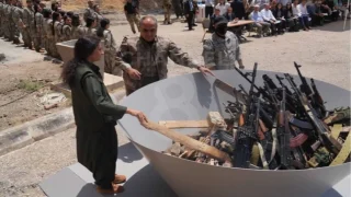 العمال الكردستاني ينتقد مشروع قانون نزع السلاح ويجدد مطالب الإفراج عن أوجلان