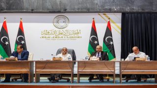 محافظ مصرف ليبيا المركزي يتمسك بـ3 شروط للعدول عن استقالته
