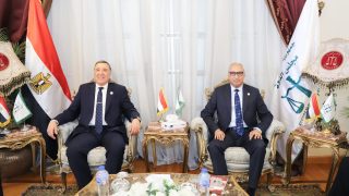 رئيس المحكمة الدستورية يهنئ رئيس مجلس الدولة بمناسبة توليه منصبه الجديد