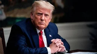 ترامب يبحث إنهاء العمليات ضد إيران مقابل إعادة فتح مضيق هرمز