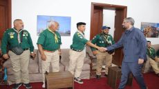 السفير الليبي بالقاهرة يستقبل وفدا من قادة الأشبال والجوالة
